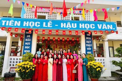 HỌC SINH TRƯỜNG TIỂU HỌC TỊNH HÀ, VUI ĐẾN TRƯỜNG SAU TẾT BÍNH NGỌ